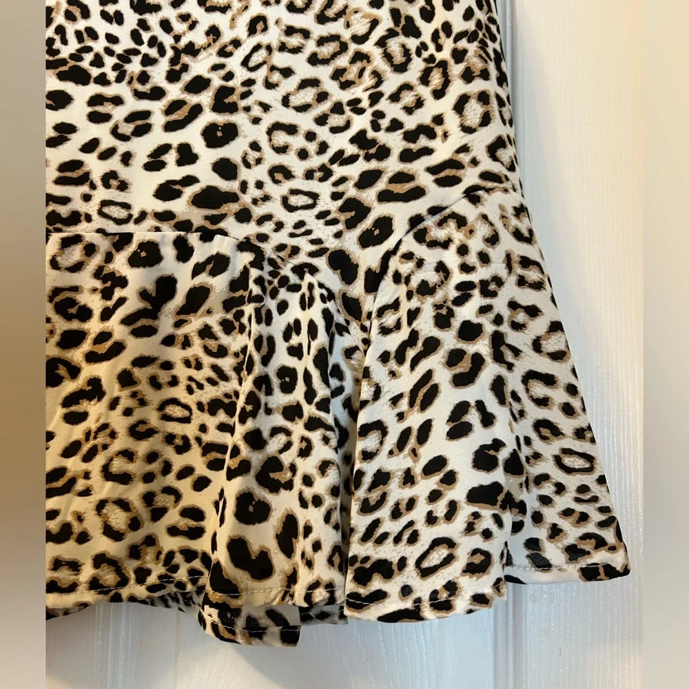 Leopard Print Flow Hem Skirt - Picture 4 of 10
